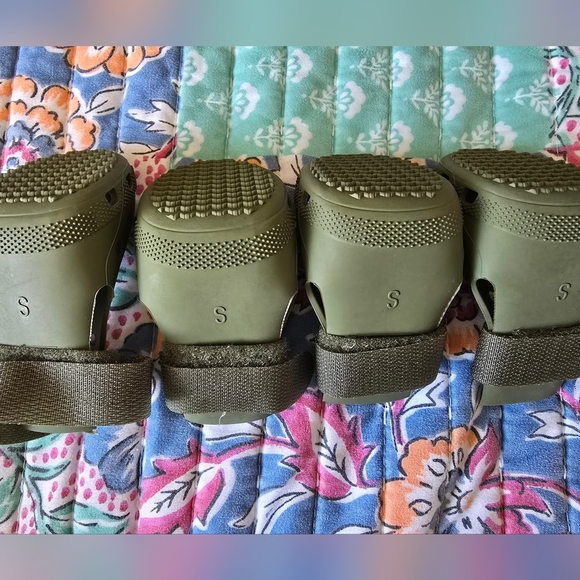Green Dog Paw Protectors - Picture 4 of 5